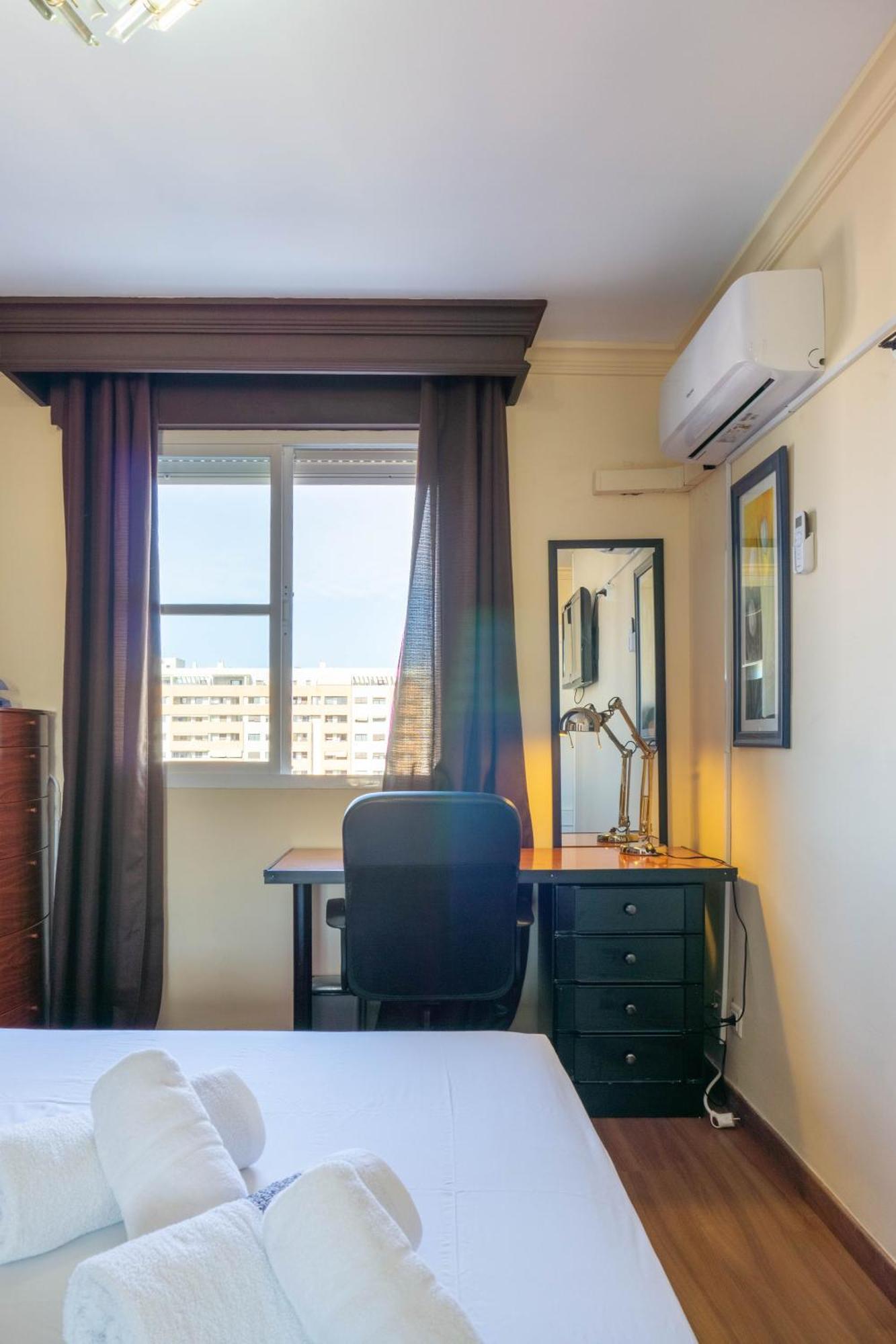 Apartment Aconte Málaga Extérieur photo