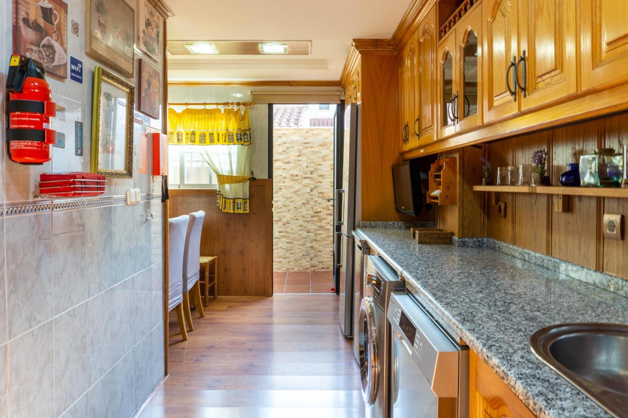 Apartment Aconte Málaga Extérieur photo